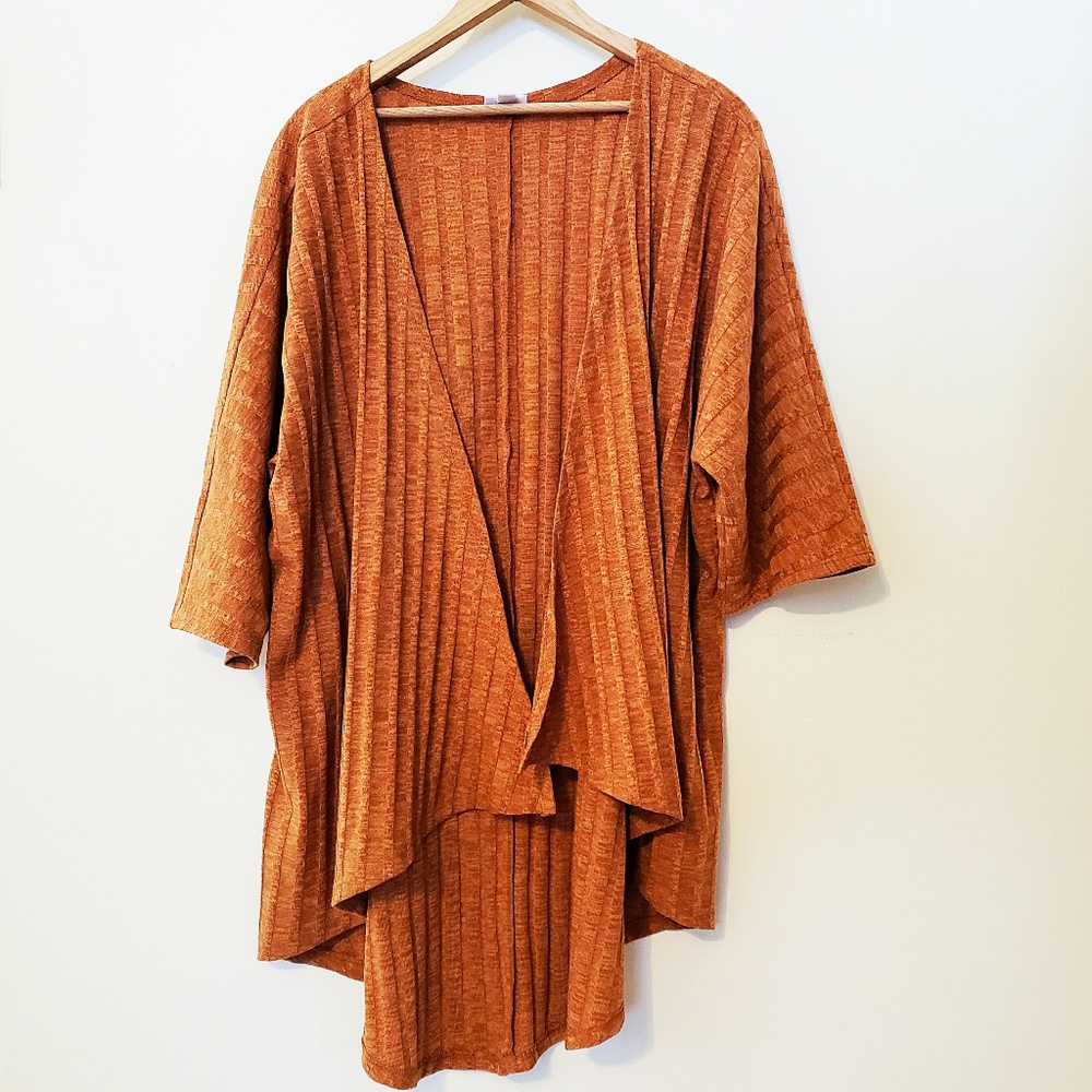 LuLaRoe Lindsay Kimono